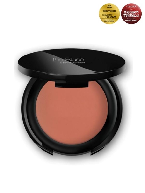 Phấn má hồng Pocket Blush là loại phấn má dạng bột siêu nhẹ, mịn như lụa, dễ dàng hòa quyện vào da.